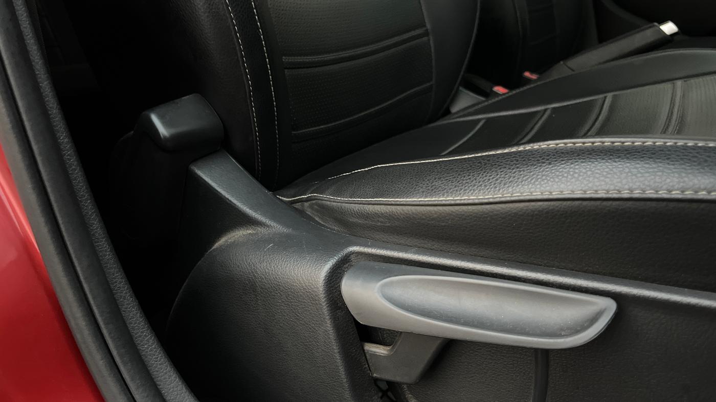 2019 Volkswagen Polo GT TSI AT, Petrol, Automatic, 73,741 km, Driver Side Adjustment Panel