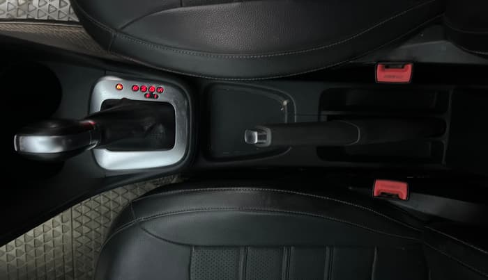 2019 Volkswagen Polo GT TSI AT, Petrol, Automatic, 73,741 km, Gear Lever
