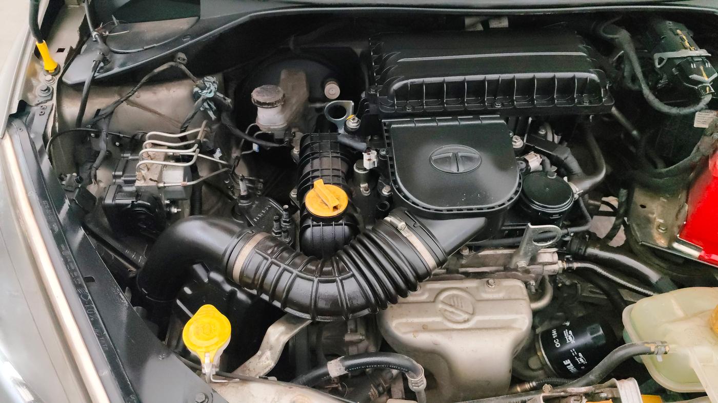 2018 Tata TIGOR XZ PLUS PETROL, Petrol, Manual, 39,777 km, Engine View - Right