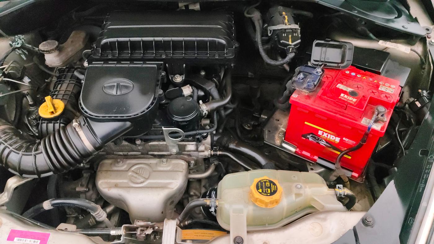 2018 Tata TIGOR XZ PLUS PETROL, Petrol, Manual, 39,777 km, Engine View - Left