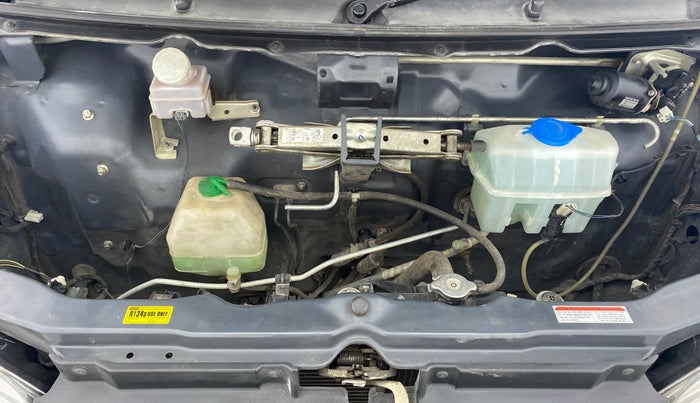 2018 Maruti Eeco 5 STR WITH AC PLUSHTR, Petrol, Manual, 43,683 km, Open Bonet