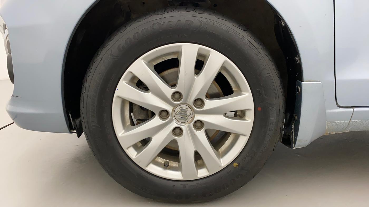 2016 Maruti Ertiga ZXI, Petrol, Manual, 17,996 km, Left Front Wheel