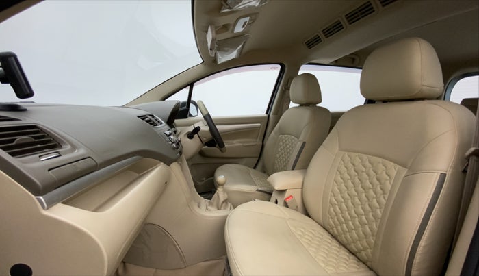 2016 Maruti Ertiga ZXI, Petrol, Manual, 17,996 km, Right Side Front Door Cabin