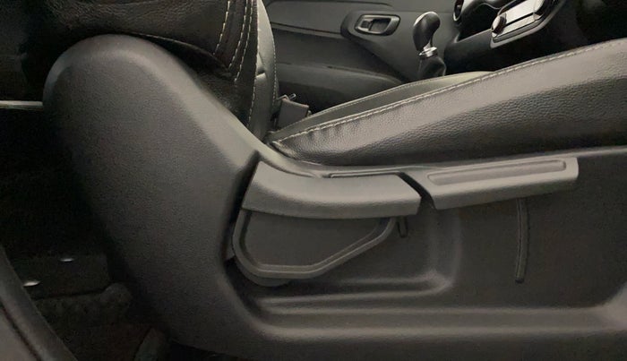 2023 Hyundai EXTER SX 1.2 CNG MT, CNG, Manual, 70,585 km, Driver Side Adjustment Panel