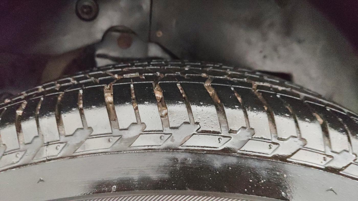 2019 Mahindra XUV500 W5, Diesel, Manual, 60,258 km, Right Rear Tyre Tread