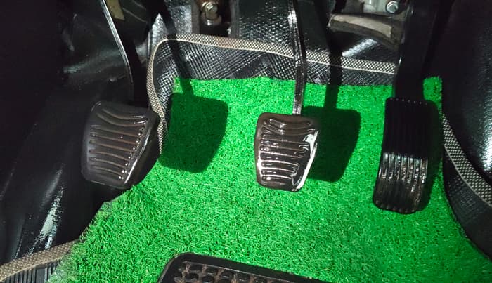 2019 Mahindra XUV500 W5, Diesel, Manual, 60,258 km, Pedals