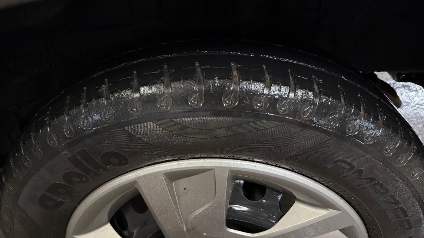 2021 Renault Kwid RXT 1.0 (O), Petrol, Manual, 69,758 km, Left Rear Tyre Tread