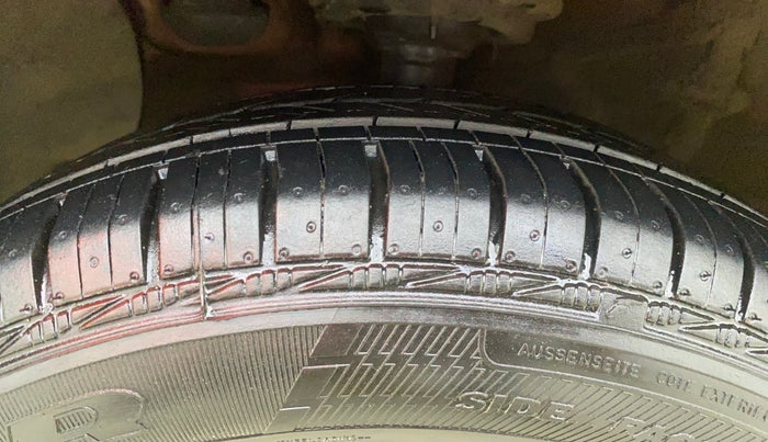 2017 Hyundai Grand i10 SPORTZ 1.2 KAPPA VTVT, Petrol, Manual, 59,923 km, Left Front Tyre Tread