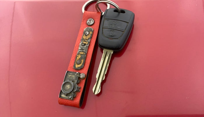 2017 Hyundai Grand i10 SPORTZ 1.2 KAPPA VTVT, Petrol, Manual, 59,923 km, Key Close Up