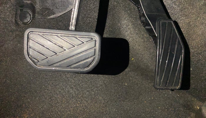 2020 Maruti S PRESSO VXI PLUS AMT, Petrol, Automatic, 41,897 km, Pedals