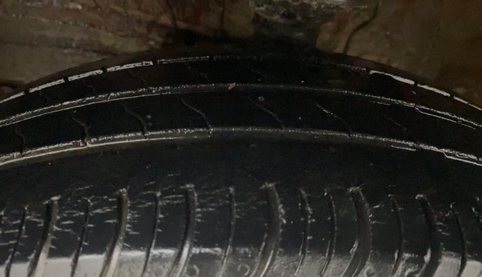 2020 Maruti S PRESSO VXI PLUS AMT, Petrol, Automatic, 41,897 km, Left Front Tyre Tread