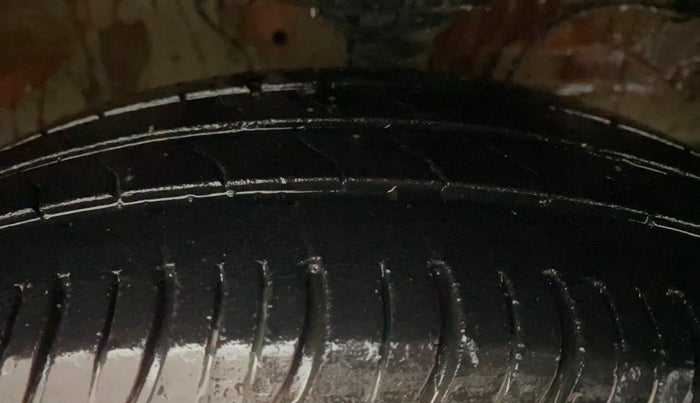 2020 Maruti S PRESSO VXI PLUS AMT, Petrol, Automatic, 41,897 km, Right Front Tyre Tread