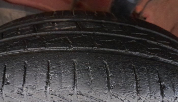 2020 Maruti S PRESSO LXI, Petrol, Manual, 46,742 km, Left Front Tyre Tread