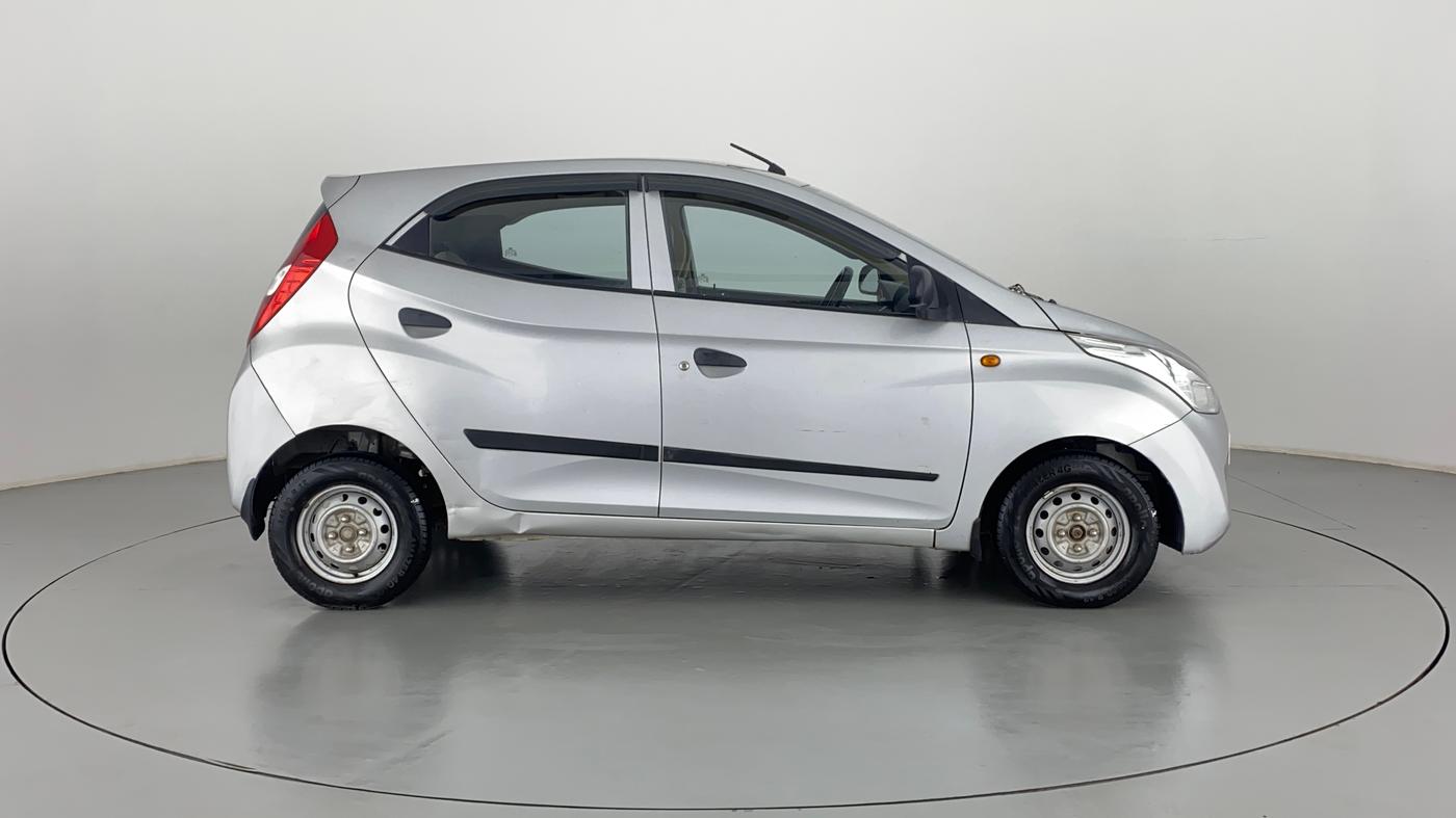 2015 Hyundai Eon ERA PLUS, Petrol, Manual, 75,840 km, Right Side View