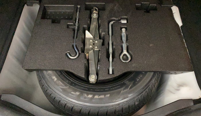 2015 Honda Jazz 1.5L I-DTEC VX, Diesel, Manual, 1,03,857 km, Spare Tyre