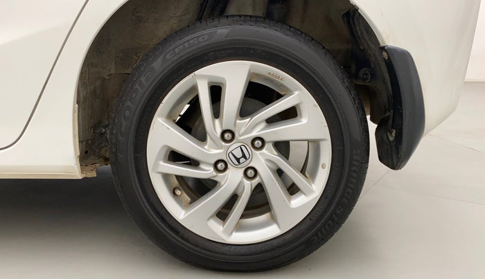 2015 Honda Jazz 1.5L I-DTEC VX, Diesel, Manual, 1,03,857 km, Left Rear Wheel