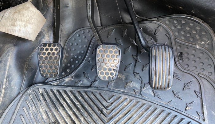 2023 Tata TIGOR XZ PLUS CNG, CNG, Manual, 30,087 km, Pedals