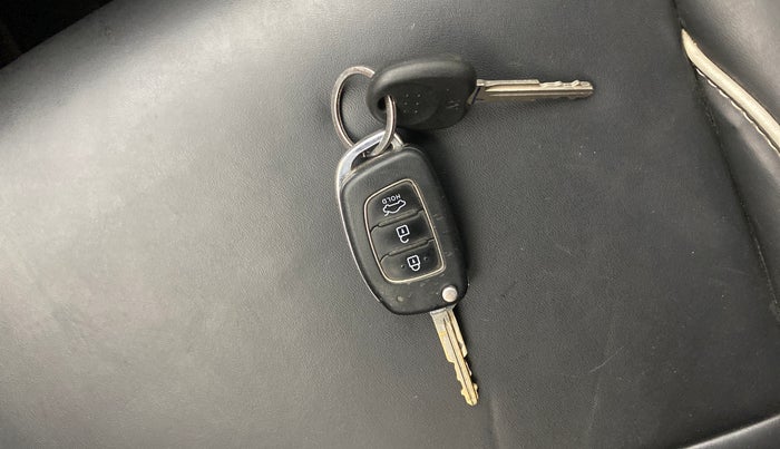 2021 Hyundai GRAND I10 NIOS SPORTZ U2 AMT 1.2 CRDI, Diesel, Automatic, 1,00,467 km, Key Close Up