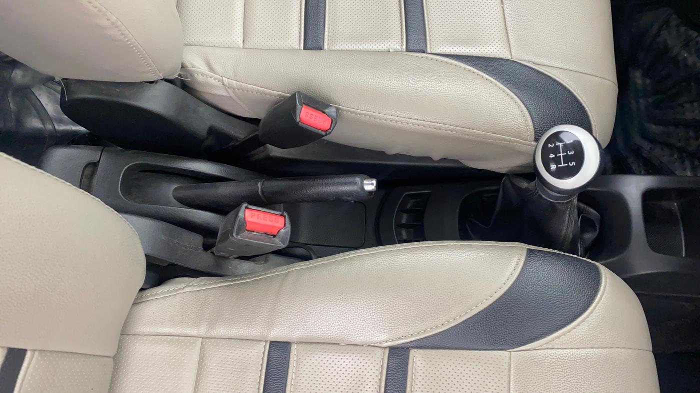 2014 Maruti Wagon R 1.0 VXI, Petrol, Manual, 38,515 km, Gear Lever
