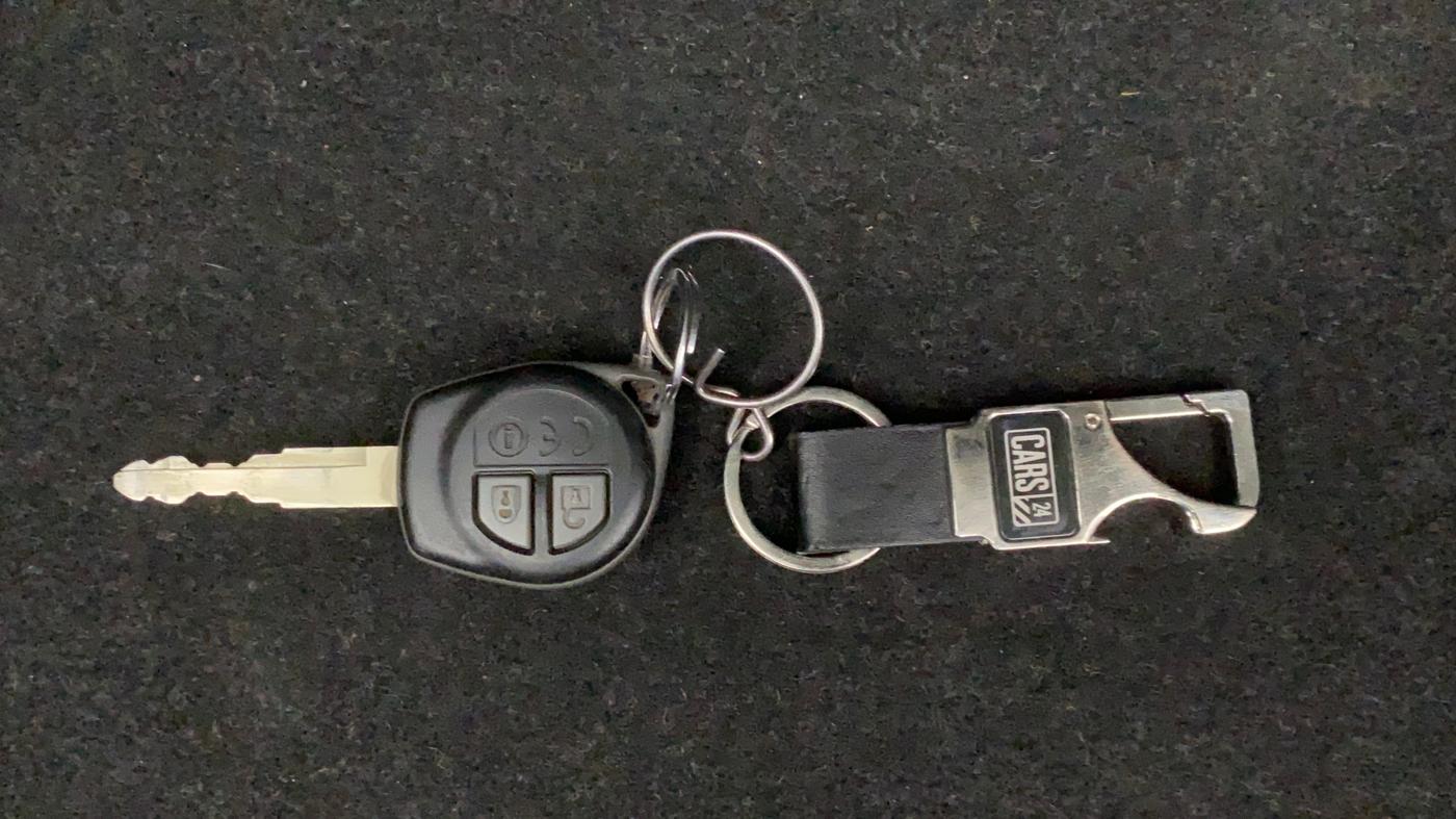 2019 Maruti New Wagon-R VXI 1.0, Petrol, Manual, Key Close Up