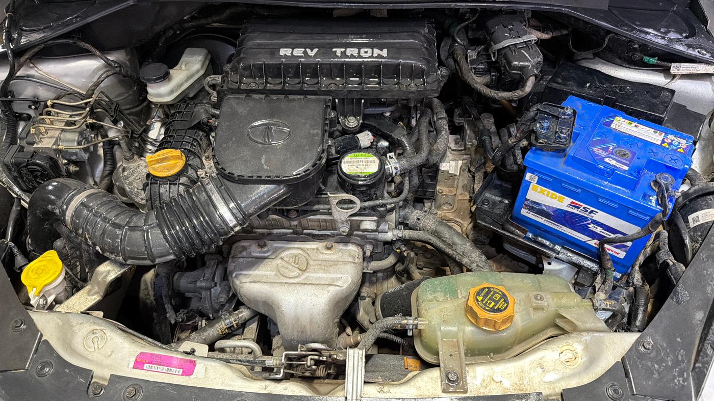 2017 Tata Tiago XZA PETROL, Petrol, Automatic, 76,602 km, Engine View