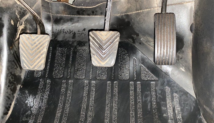 2016 Hyundai Creta SX PLUS 1.6 PETROL, CNG, Manual, 1,01,366 km, Pedals