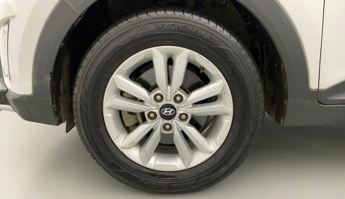 2016 Hyundai Creta SX PLUS 1.6 PETROL, CNG, Manual, 1,01,366 km, Left Front Wheel
