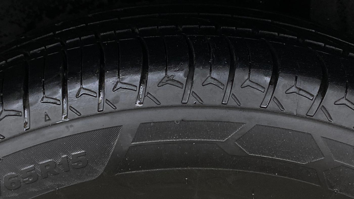 2021 Maruti XL6 ALPHA AT, Petrol, Automatic, 86,617 km, Left Rear Tyre Tread