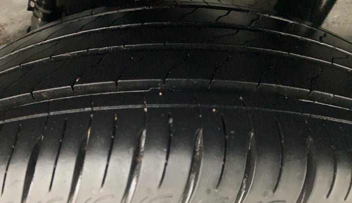 2020 Hyundai VENUE SX PLUS 1.0 TURBO DCT, Petrol, Automatic, 41,193 km, Left Rear Tyre Tread