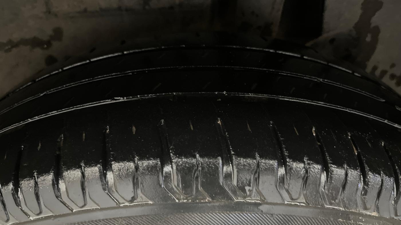 2018 Maruti Dzire ZXI AMT, Petrol, Automatic, 88,059 km, Left Rear Tyre Tread