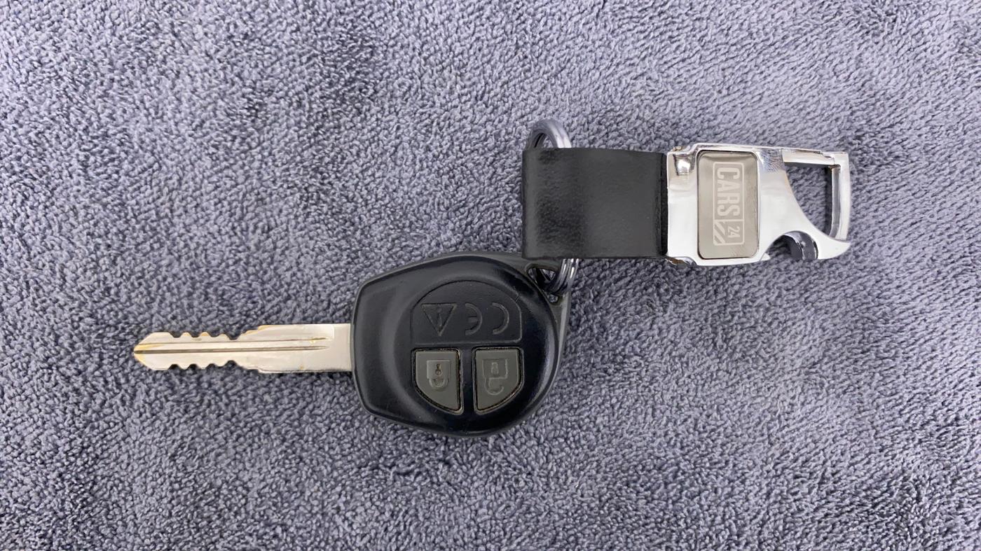 2021 Maruti Swift VXI, Petrol, Manual, 29,406 km, Key Close Up