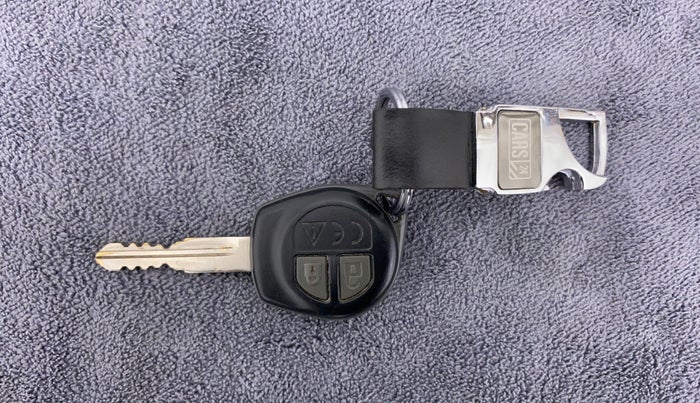 2021 Maruti Swift VXI, Petrol, Manual, 29,406 km, Key Close Up