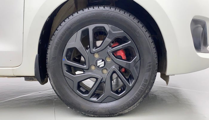 2021 Maruti Swift VXI, Petrol, Manual, 29,406 km, Right Front Wheel