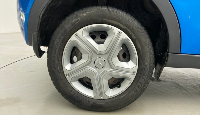 2018 Tata NEXON XM 1.2, Petrol, Manual, 22,703 km, Right Rear Wheel