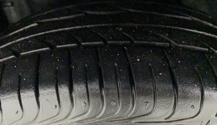 2020 Toyota YARIS J MT, Petrol, Manual, 14,532 km, Left Front Tyre Tread