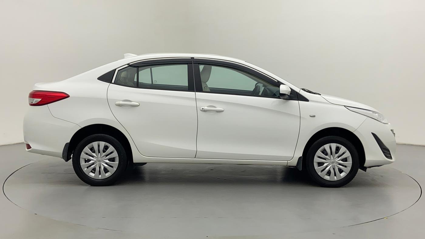 2020 Toyota YARIS J MT, Petrol, Manual, 14,532 km, Right Side