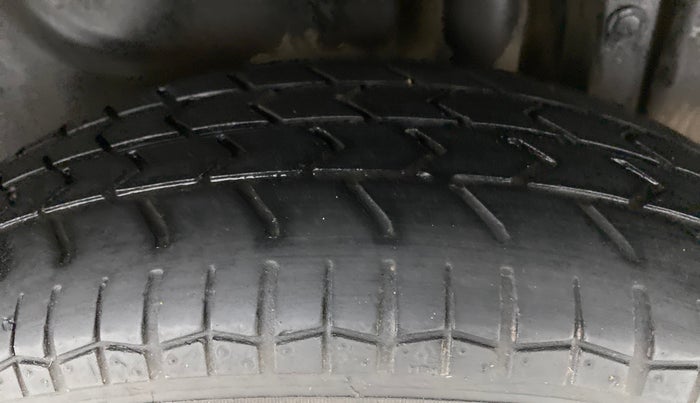 2021 Maruti Swift Dzire TOUR S CNG, CNG, Manual, 49,358 km, Left Rear Tyre Tread