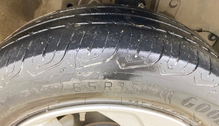 2014 Honda City 1.5L I-VTEC V MT, Petrol, Manual, 59,855 km, Right Front Tyre Tread