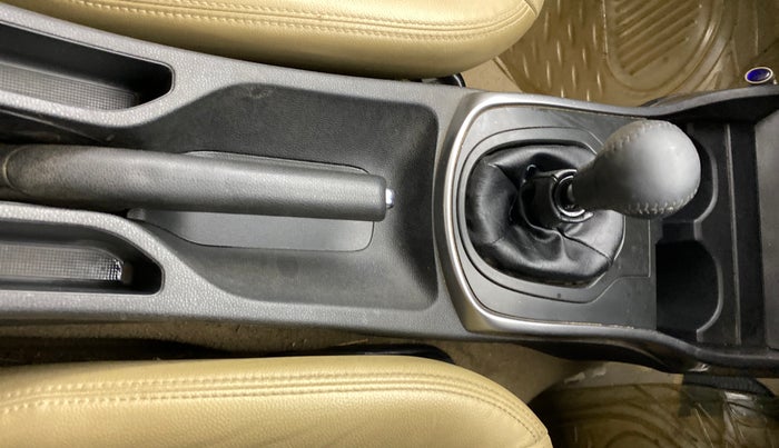 2014 Honda City 1.5L I-VTEC V MT, Petrol, Manual, 59,855 km, Gear Lever