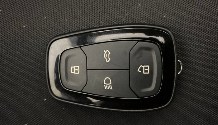 2023 Tata NEXON CREATIVE PLUS S 1.2 REVOTRON 6 MT, Petrol, Manual, 19,976 km, Key Close Up