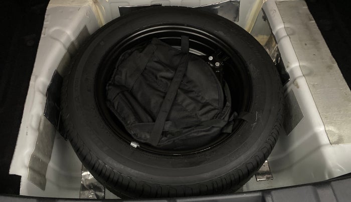 2023 Tata NEXON CREATIVE PLUS S 1.2 REVOTRON 6 MT, Petrol, Manual, 19,976 km, Spare Tyre