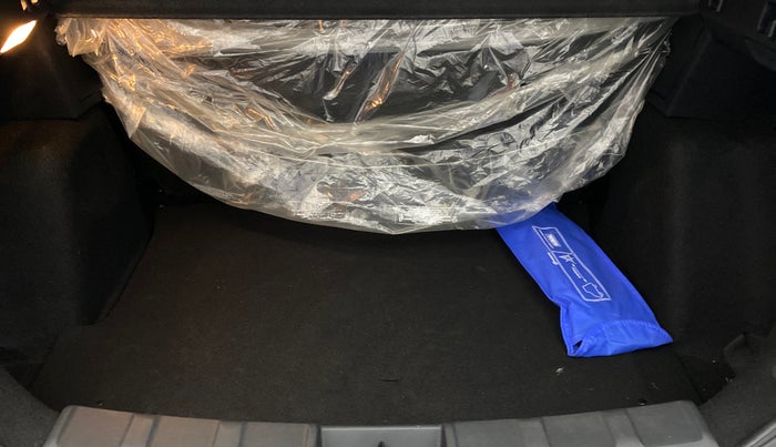 2023 Tata NEXON CREATIVE PLUS S 1.2 REVOTRON 6 MT, Petrol, Manual, 19,976 km, Boot Inside