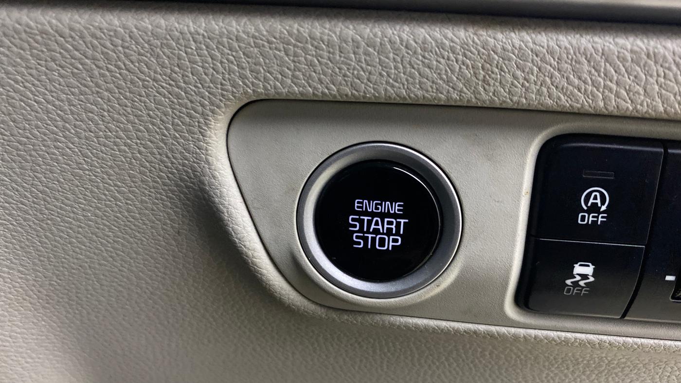 2023 KIA CARENS PRESTIGE PLUS 1.5 IMT DIESEL 7 STR, Diesel, Manual, 33,847 km, Keyless Start/ Stop Button