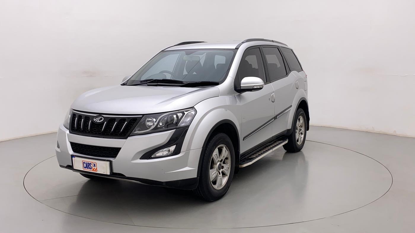 2017 Mahindra XUV500 W6, Diesel, Manual, 44,953 km, Left Front Diagonal