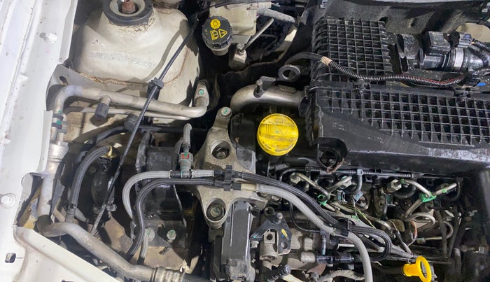 2014 Renault Duster 85 PS RXL DIESEL, Diesel, Manual, 1,19,788 km, Engine View - Right