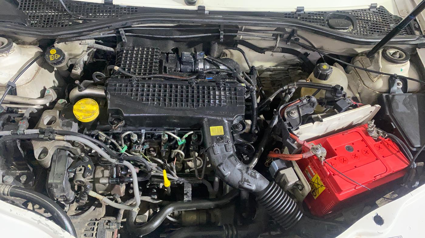 2014 Renault Duster 85 PS RXL DIESEL, Diesel, Manual, 1,19,629 km, Engine View