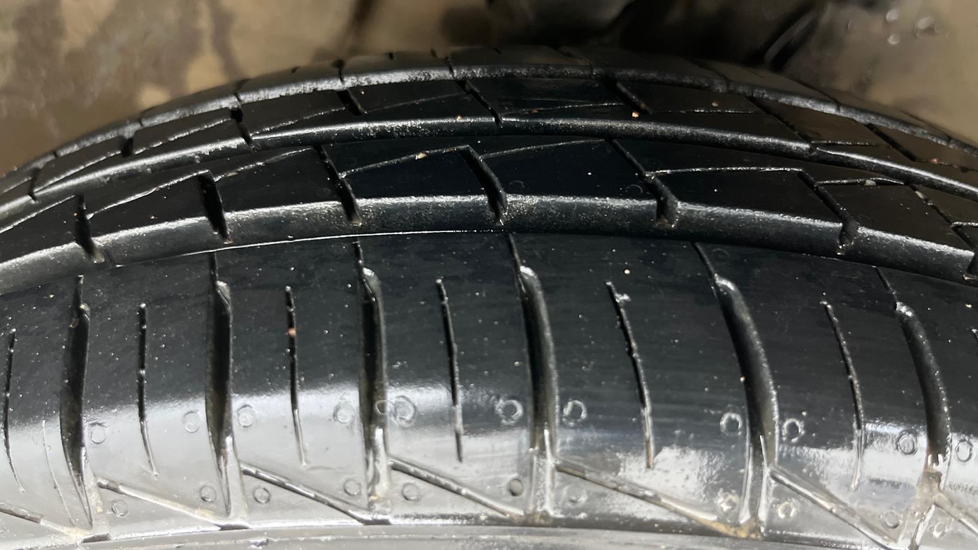 2022 Maruti Alto VXI PLUS, Petrol, Manual, 13,516 km, Right Front Tyre Tread