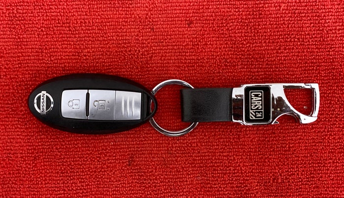 2016 Nissan Micra XV CVT, Petrol, Automatic, 74,220 km, Key Close Up