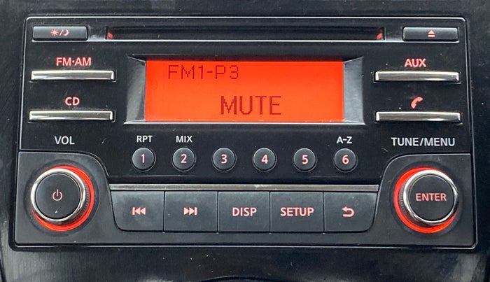 2016 Nissan Micra XV CVT, Petrol, Automatic, 74,220 km, Infotainment System