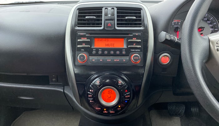 2016 Nissan Micra XV CVT, Petrol, Automatic, 74,220 km, Air Conditioner